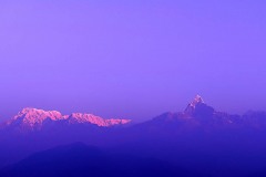 Scorcio della catena montuosa dell'Annapurna all'alba, Nepal 2018.