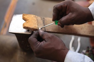 Artigiano argentiere AllMusthaphà, Niamey, Niger 2020